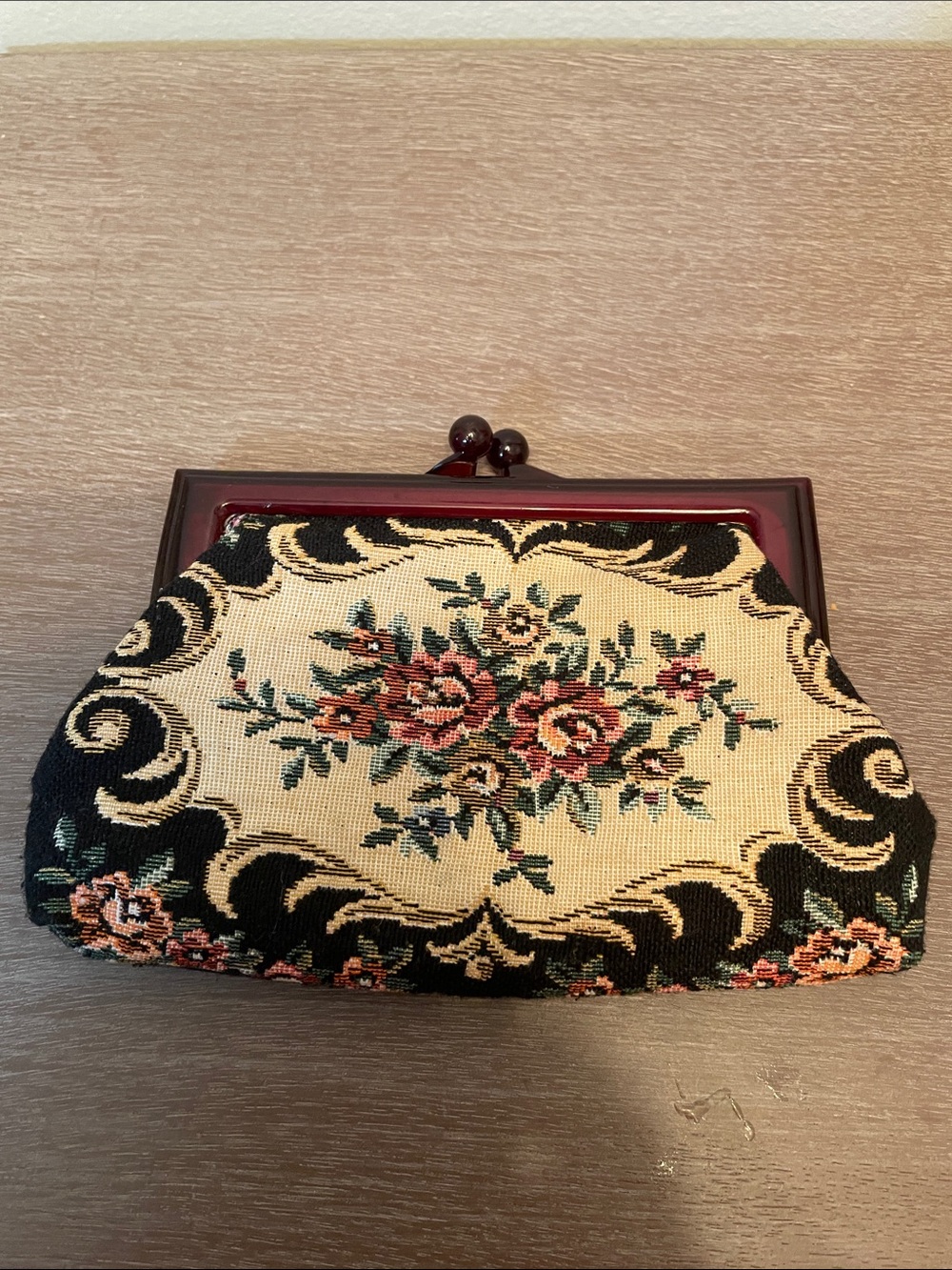 Source Unknown Black & Cream Floral Tapestry Clasp Clutch